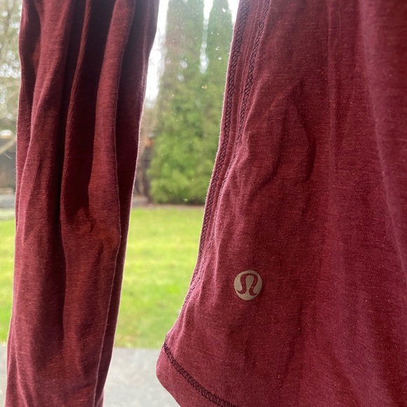 SOLD | Lululemon Long Sleeve Top | Size 8 - Picture 3 of 3